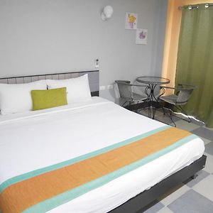 Apartemen satu-kamar tidur